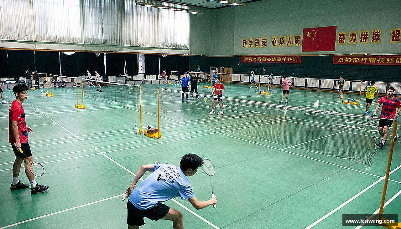 汗水浇灌梦想，坚持成就辉煌